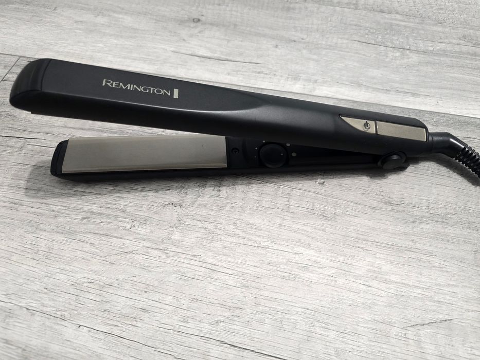 Преса за коса Remington S-1005