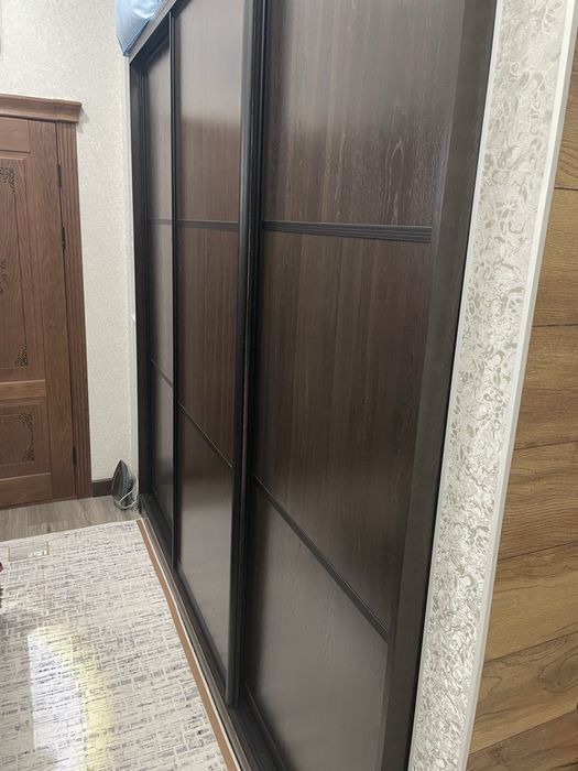 Продам новую прихожую