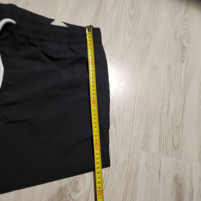 Pantaloni scurți pentru înot Champion, mărime L, noi,cu etichetă