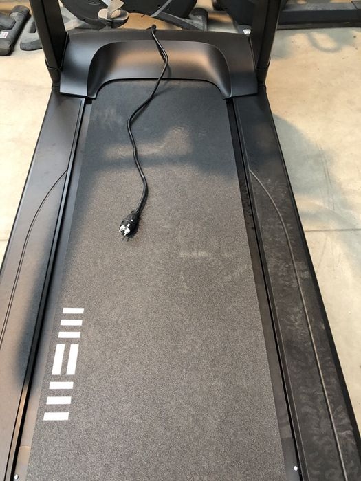 Banda de alergare profesionala Life fitness