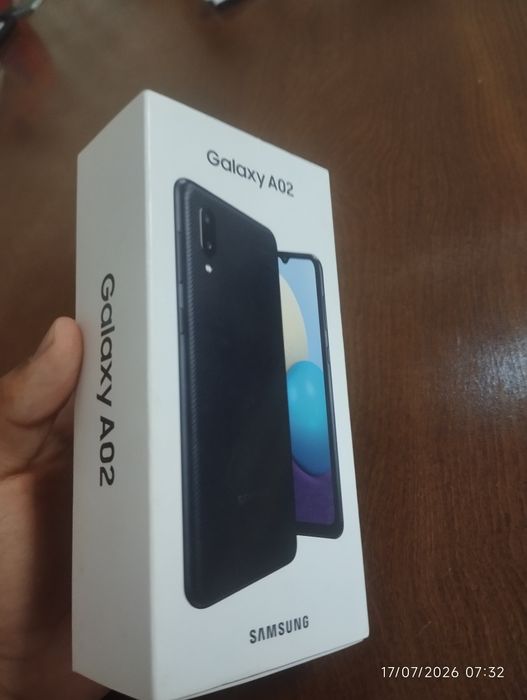 Samsung A02 holat ideal 32gb narxini kelishamz.