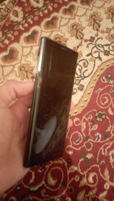 Samsung note 9 / 6 / 128