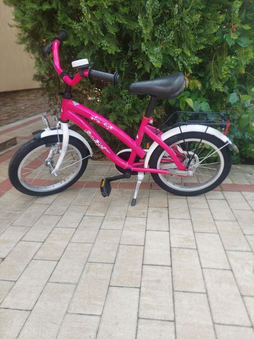Triciclete/ biciclete  copii( fete ,damă ,băieți)