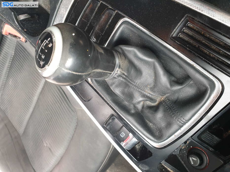 Nuca cu Manson Piele Maneta Schimbator Viteze 6 Trepte cu Uzura Audi A4 B8 B8.5 2008 - 2012 [C5466]