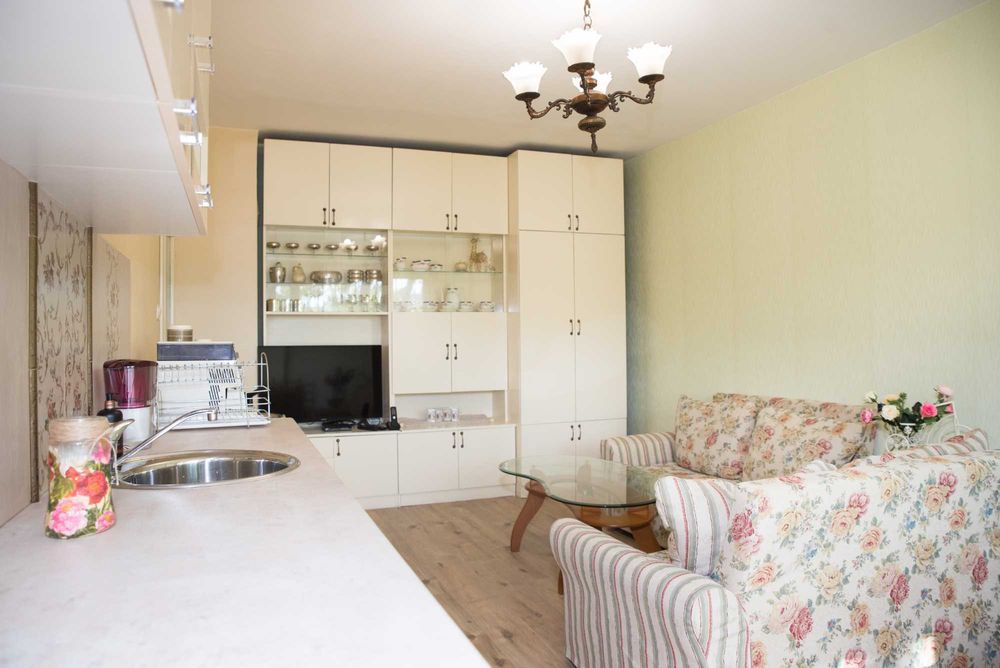 Дава се под наем Двустаен апартамент в Пловдив, Кючук Париж - 50 кв.м за 325 € - Снимка #6