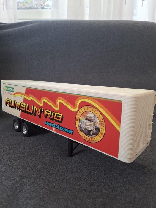 Голямо пластмасово ремарке New Bright 1986 VTG Rumblin' Rig Kenworth T