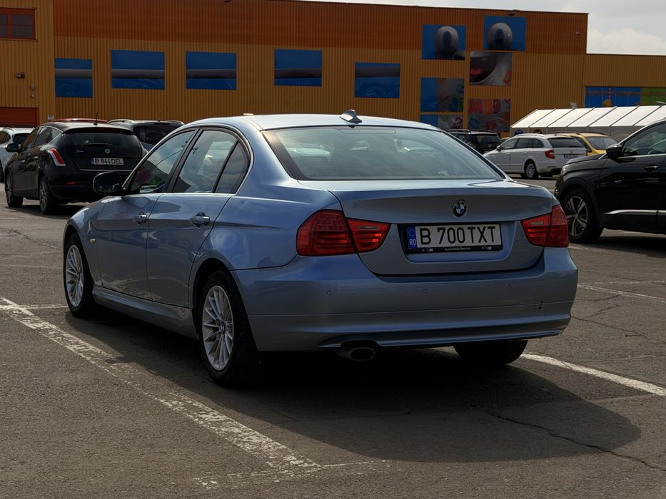 BMW Seria 3 2010 — imagine 4