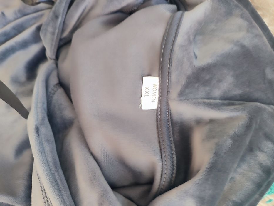Дамски плюшен суичър XXL