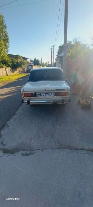 Машина сотилади.