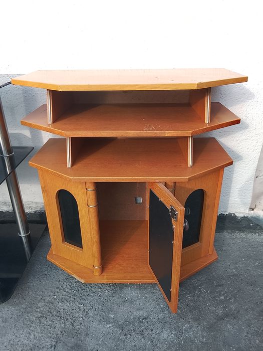 Тумбы под телевизор