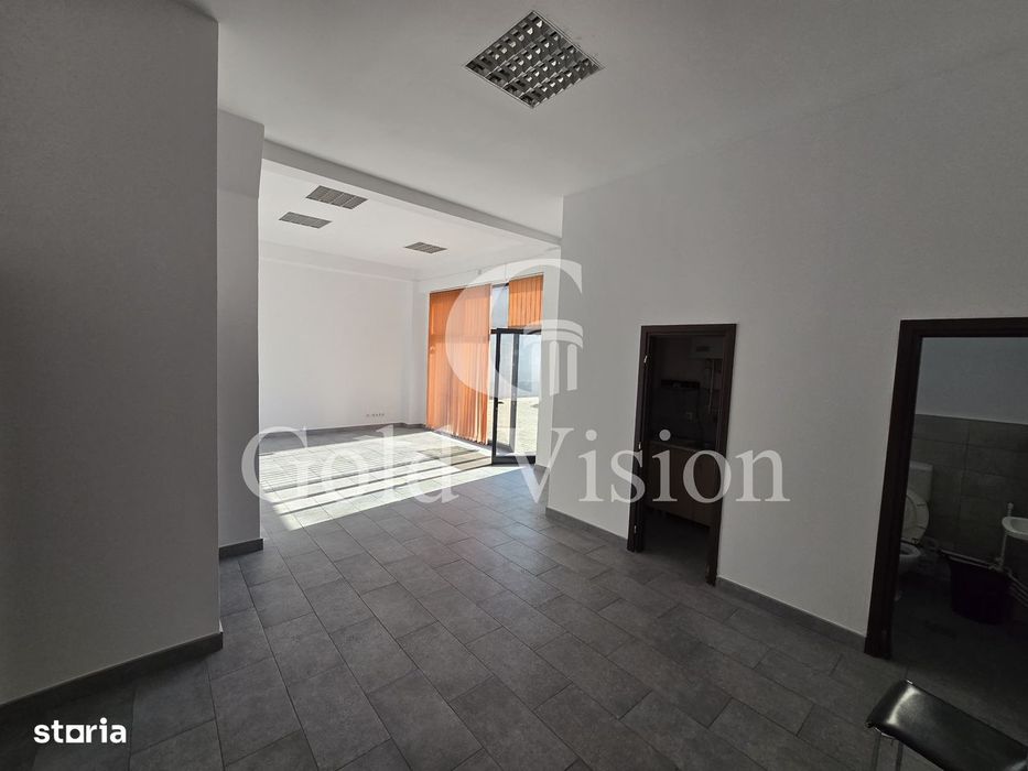 Spatiu comercial de 175 mp, parcare, curte de 150 mp, strada Gh. Doja