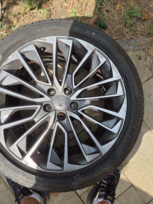Roata janta bicolor Audi A6 C8 245 45 R19 cu janta zgariata