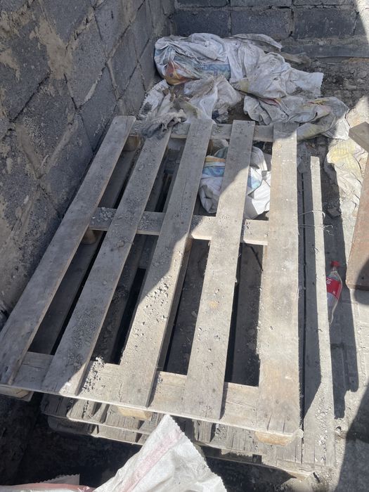 Продам полеты для плит кирпечей