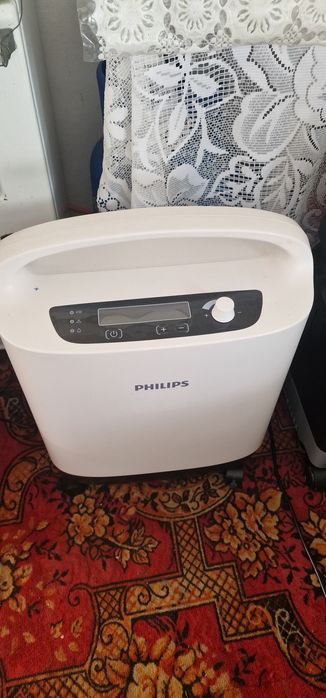 Vând  trei  buc .concentrator de oxigen PHILIPS de 5litri, Devibiss de