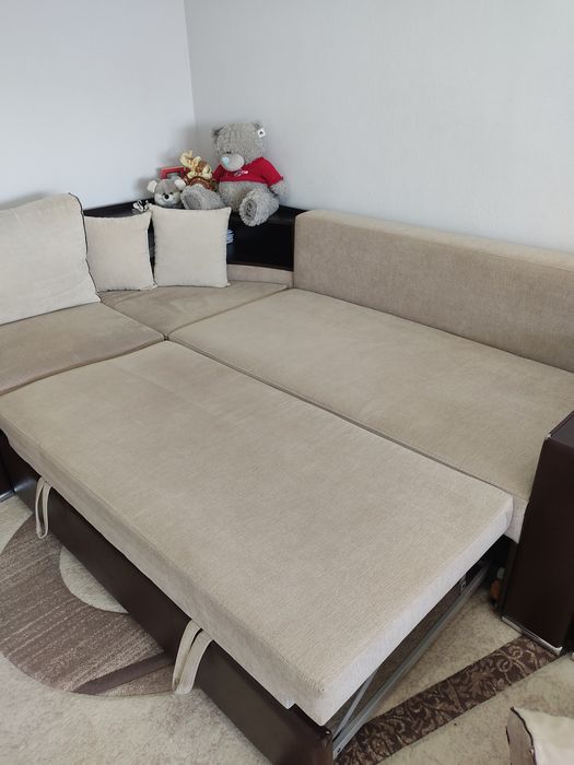 Продам диван для гостиной