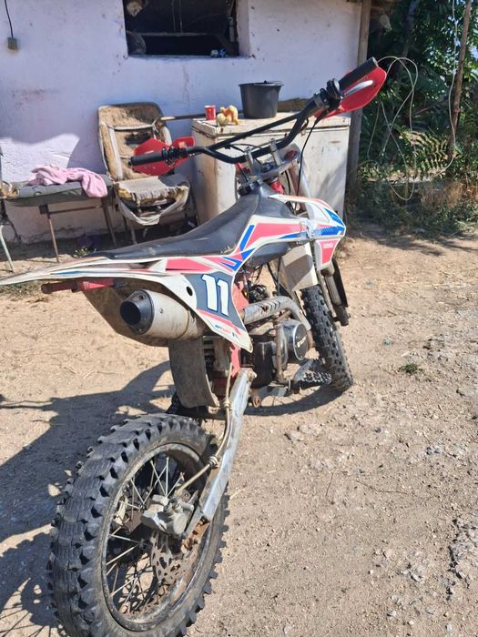 Cross Telstar 125