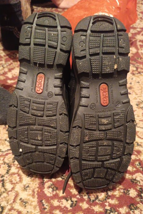 Продам берцы весенний - осенний