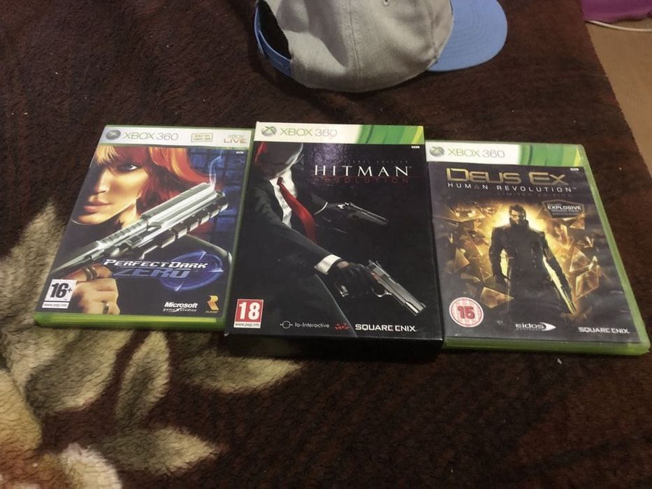 Vând Xbox 360 urgent
