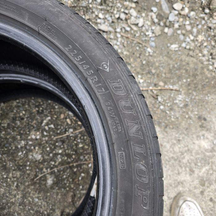 2x 225/45/17 VARA DUNLOP Stare impecabila
