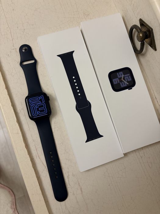 Apple Watch SE Gen 2 44 mm
