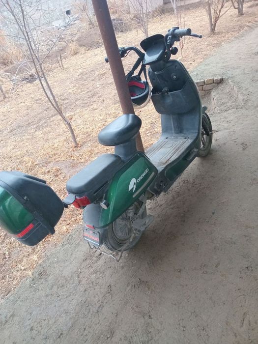 Skuter sotladi srochna