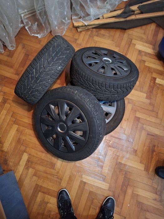 Anvelope iarna Riken R15