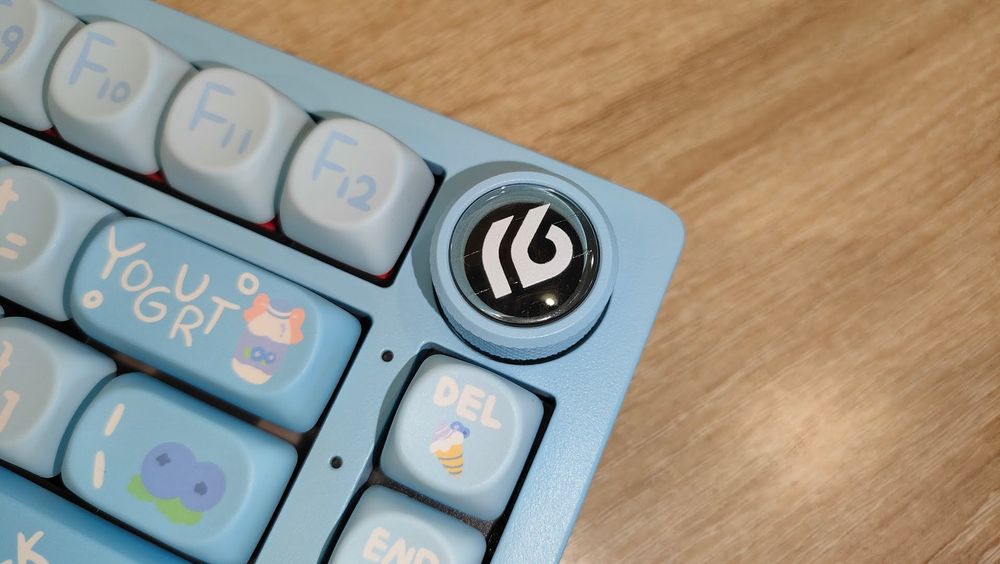 Leobog Hi75 spaceberry