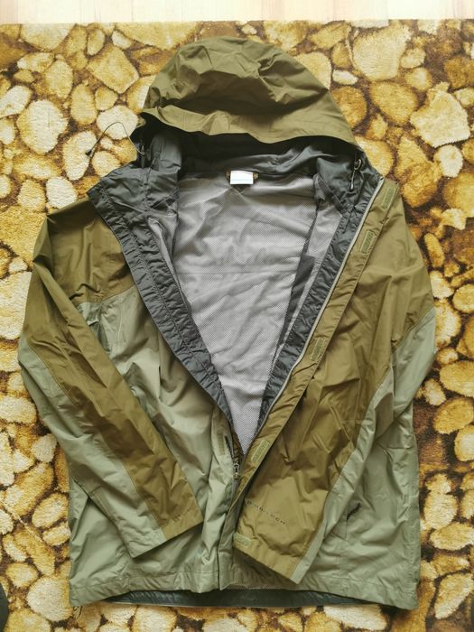 Geaca Columbia Omi-Tech XL Salewa Ortovox Mammut Arcteryx  Salomon