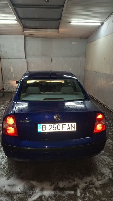 VOLKSWAGEN Passat 2002 — imagine 2