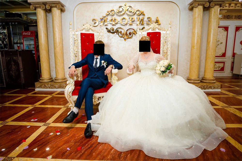 Свадебное платье