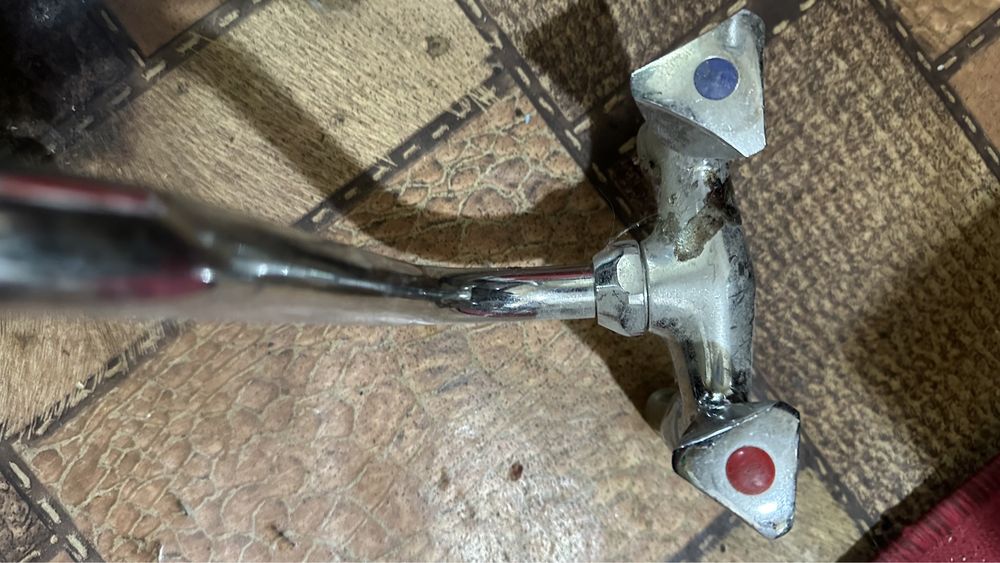 Продам кран для воды