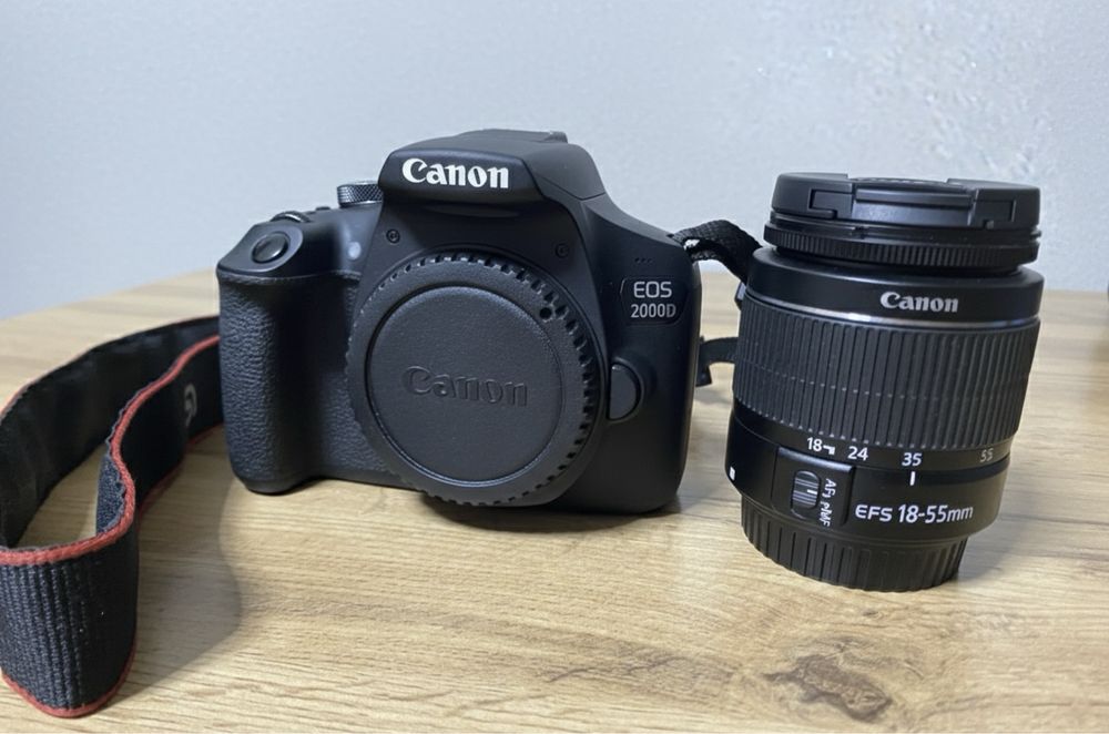 Продам Canon EOS 2000D