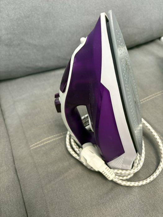 утюг Arg продаю в отличном состоянии