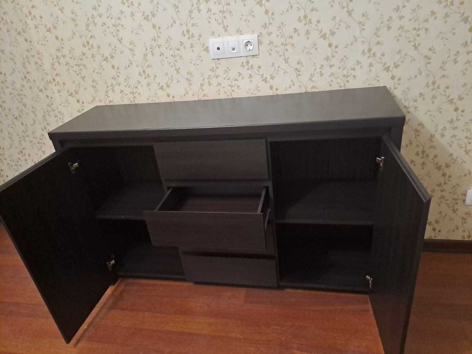 Двухспальня кровать