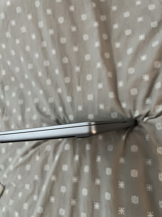 Macbook m1 pro 16.2 inch, 16GB RAM, 512GB SSD, impecabil!