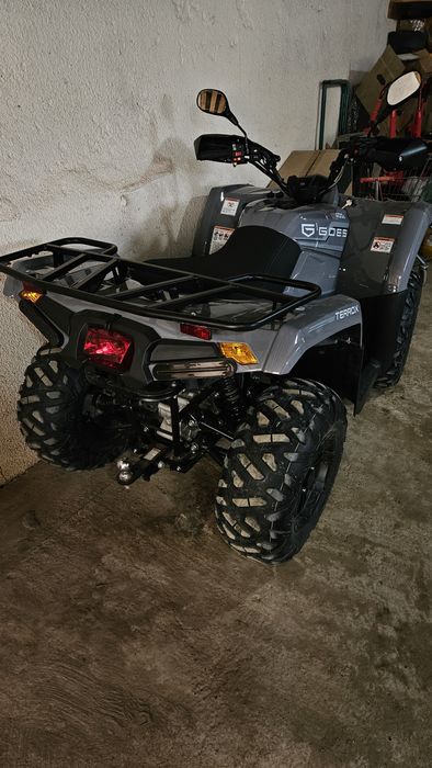 Квадроцикл / Cf Moto / Квадрик