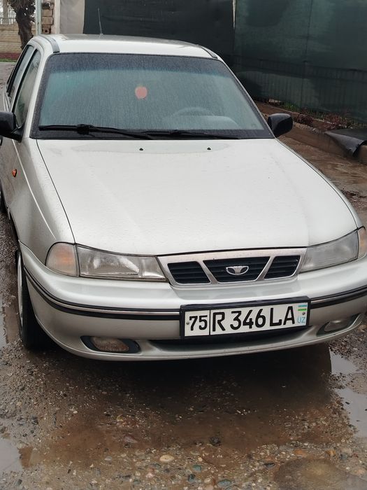 Нехиа 1 сонс 2006 йил  325000 пробег