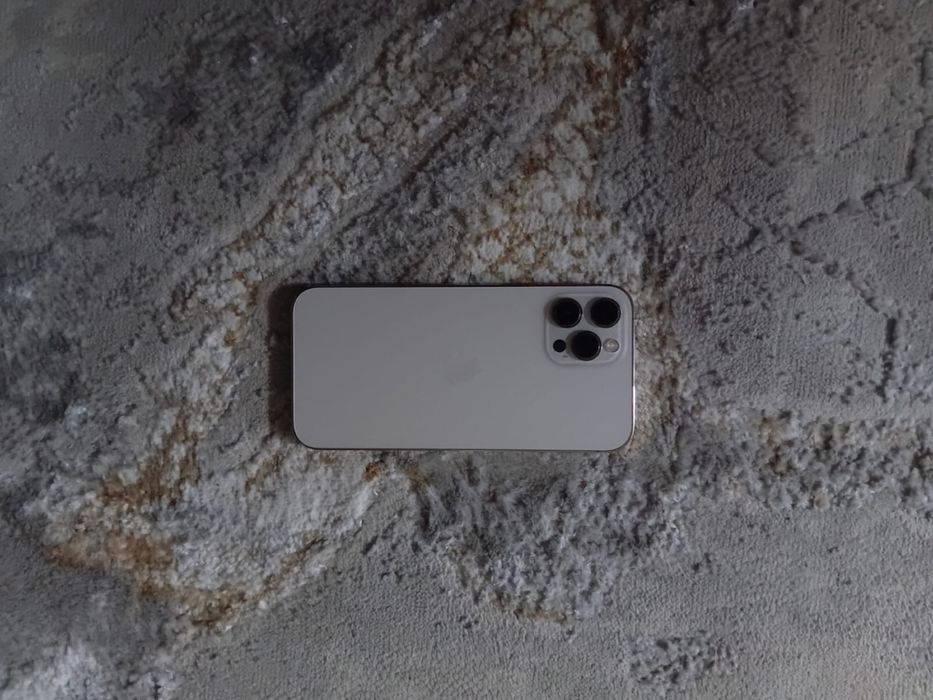 Айфон 12 про макс