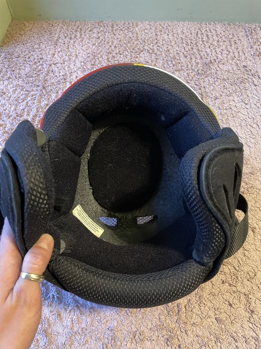 Шлем для сноуборда или лыж