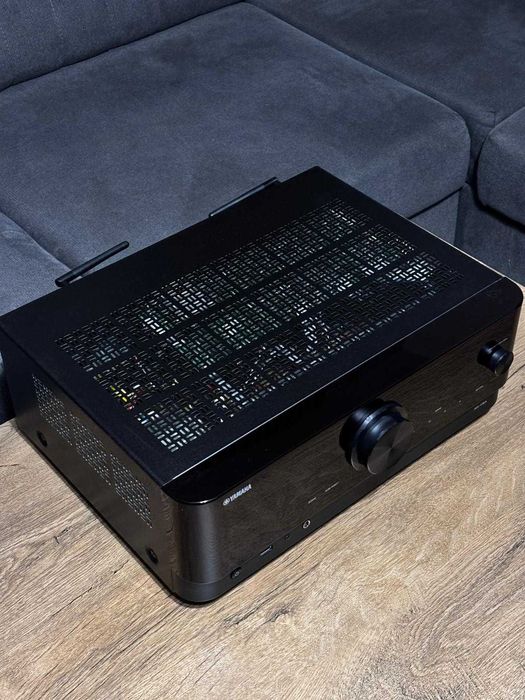 Yamaha RX-V6A Receiver surround 7.2 canale, Dolby Atmos