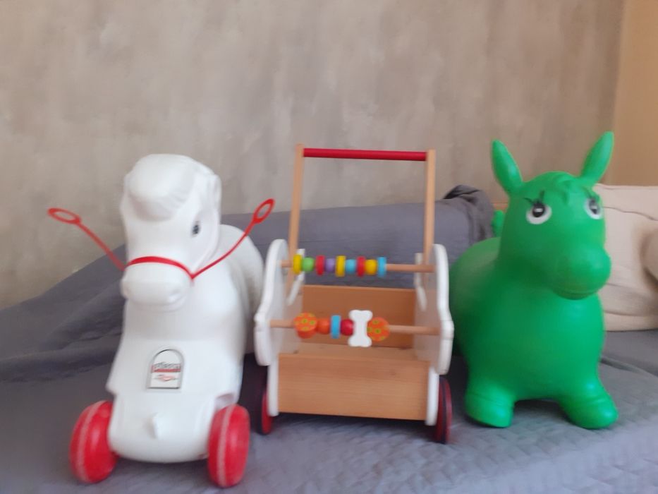 Дървена проходилка,конче Pilsan и гумено магаре