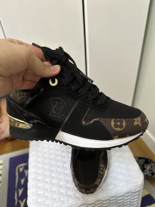 Крассовки новый размер 37