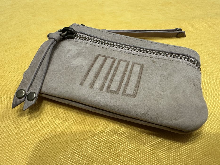 Портфейл от естествена кожа