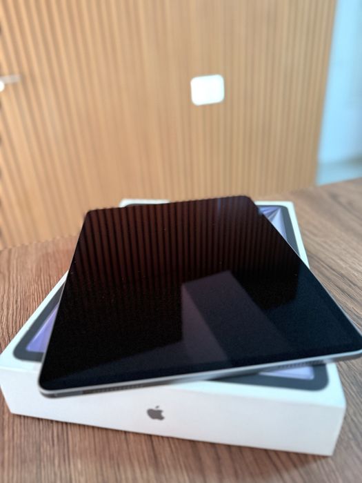 iPad Air 13-inch 512gb