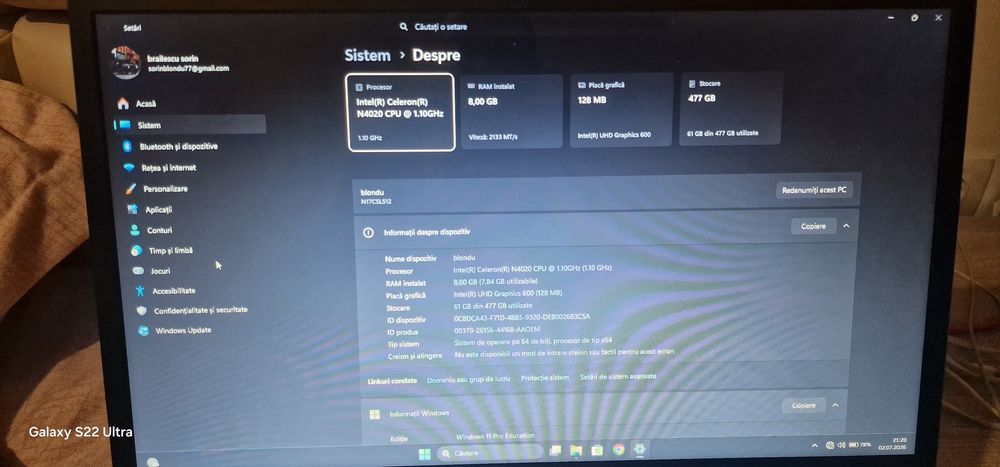 Laptop  thomson 17 inch windows 11 instalat