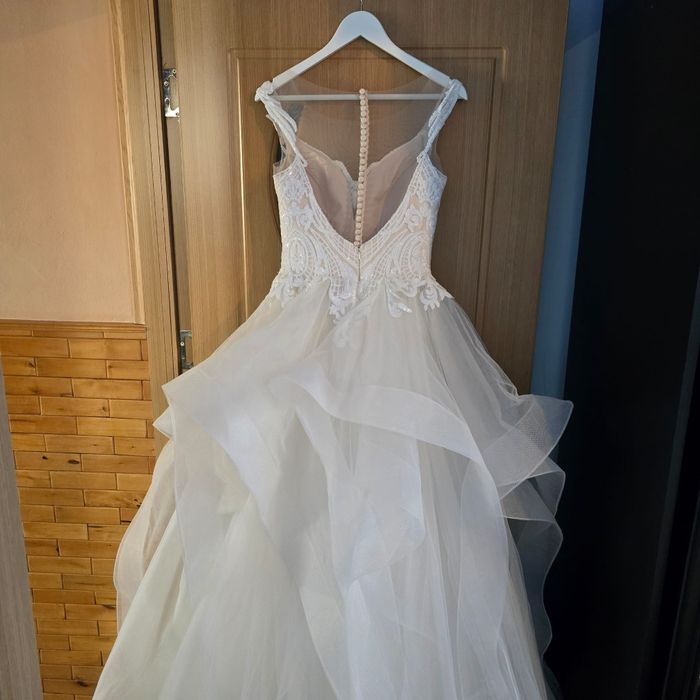 Rochie mireasa purtata o data