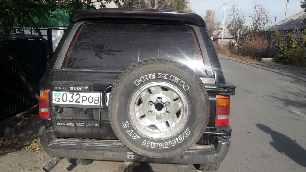 Продам авто Тойота сурф 130