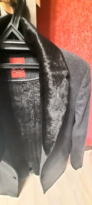 Срочно продам мужские пальто