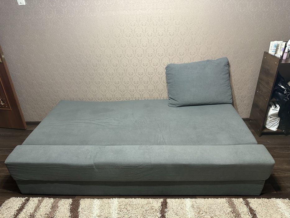 Продам диван бескаркасный