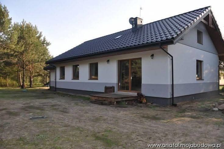 Vând case modulare pe structură metalică învelit cu panouri sandwich